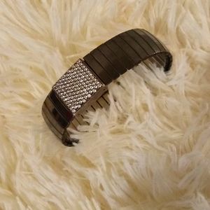 NWOT Gunmetal Stretch Bracelet